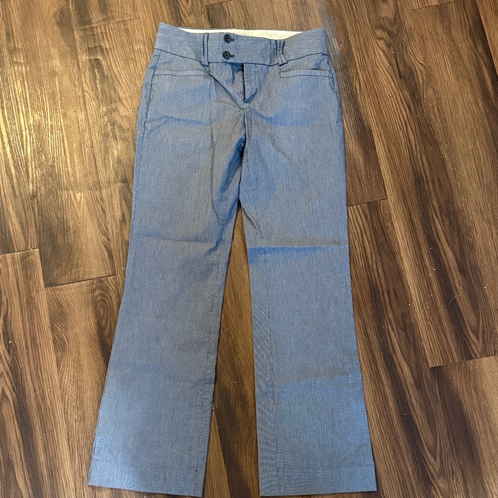 Banana Republic, Sloan Fit, Stretch Slacks. Navy and White pinstripe. Size 6